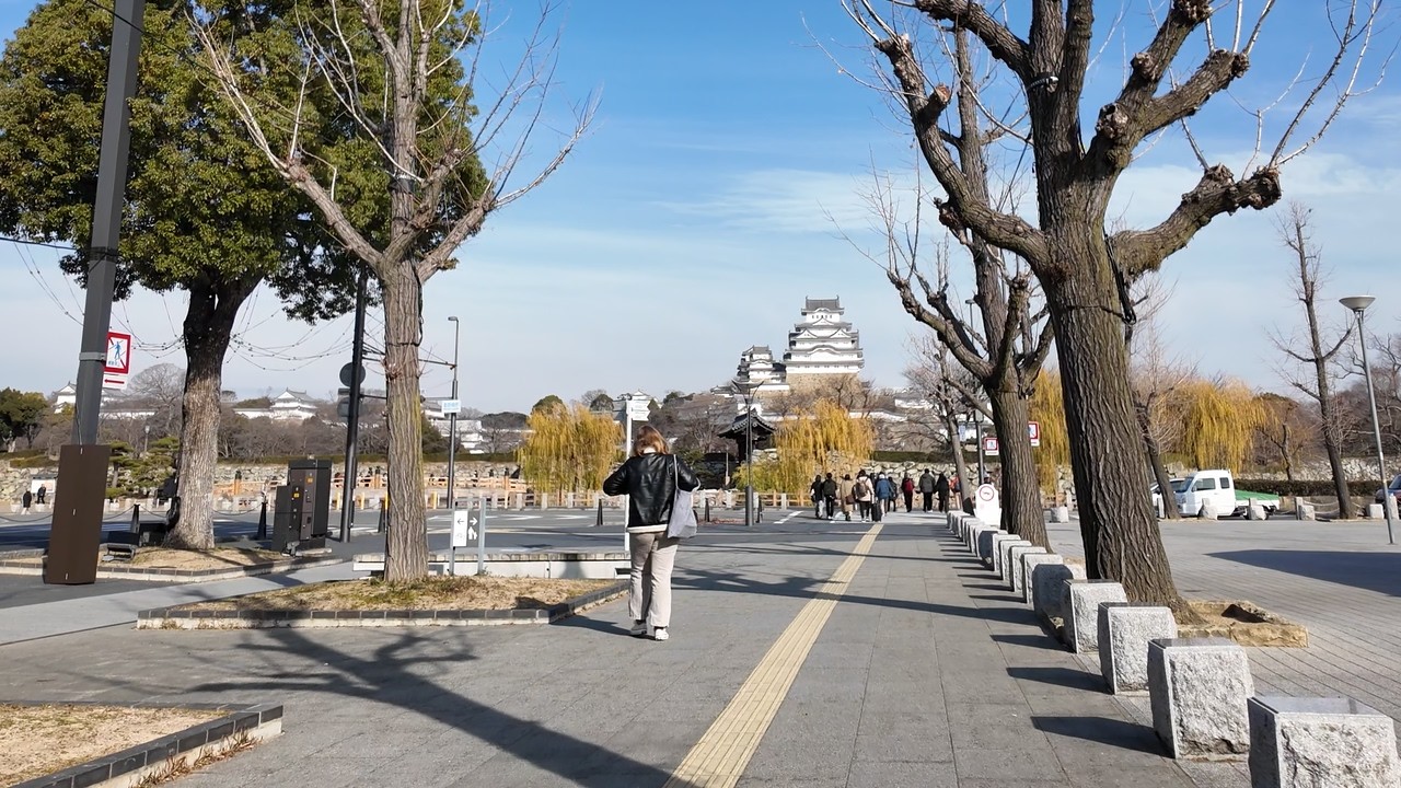 白の美しい城、姫路城を初めて訪れた韓国人家族。 백색의 아름다운 성, 히메지성을 처음 방문한 가족여행